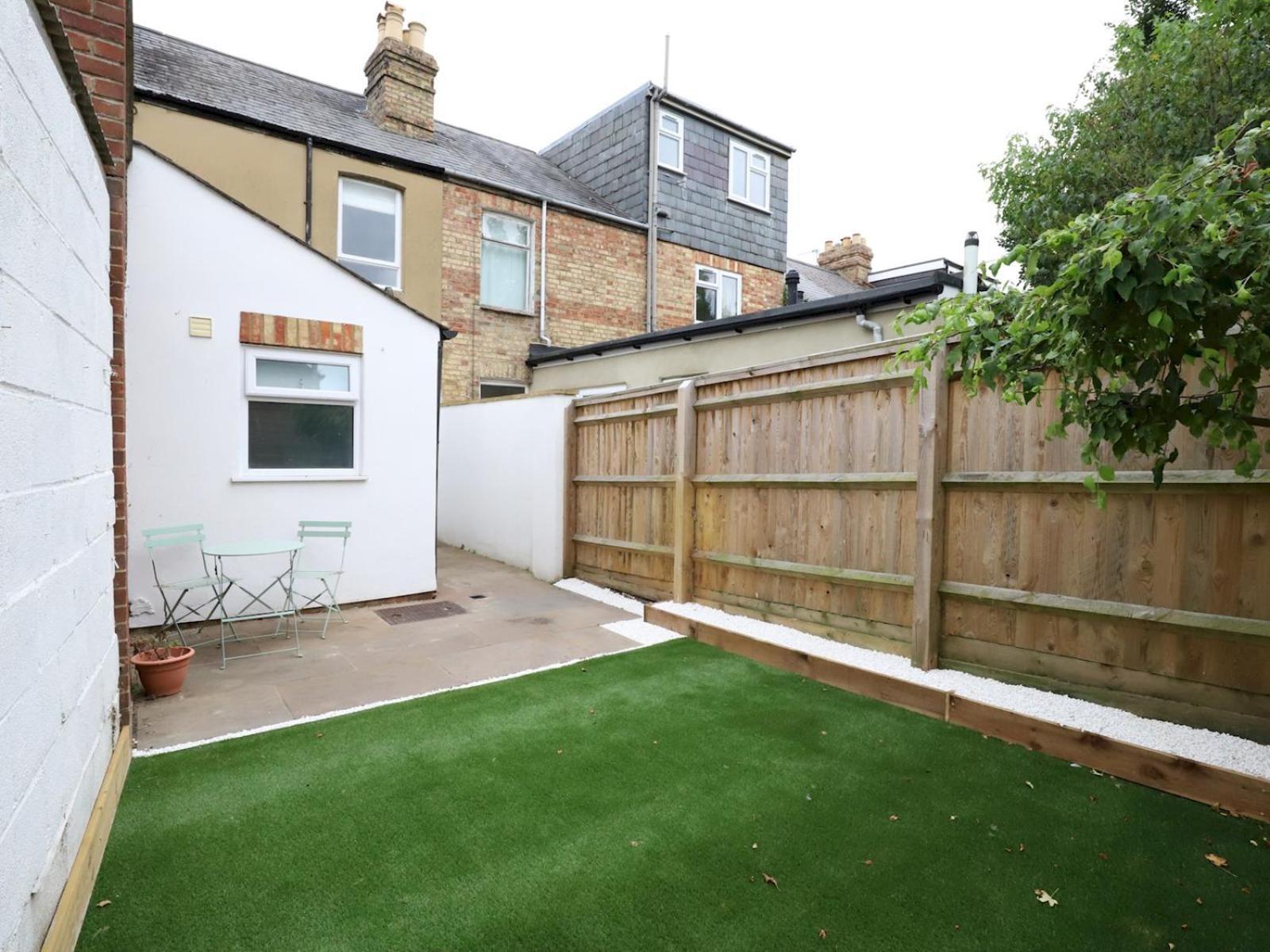 Villa Sunny Victorian 2Br Townhouse Oxford Pass The Keys Esterno foto