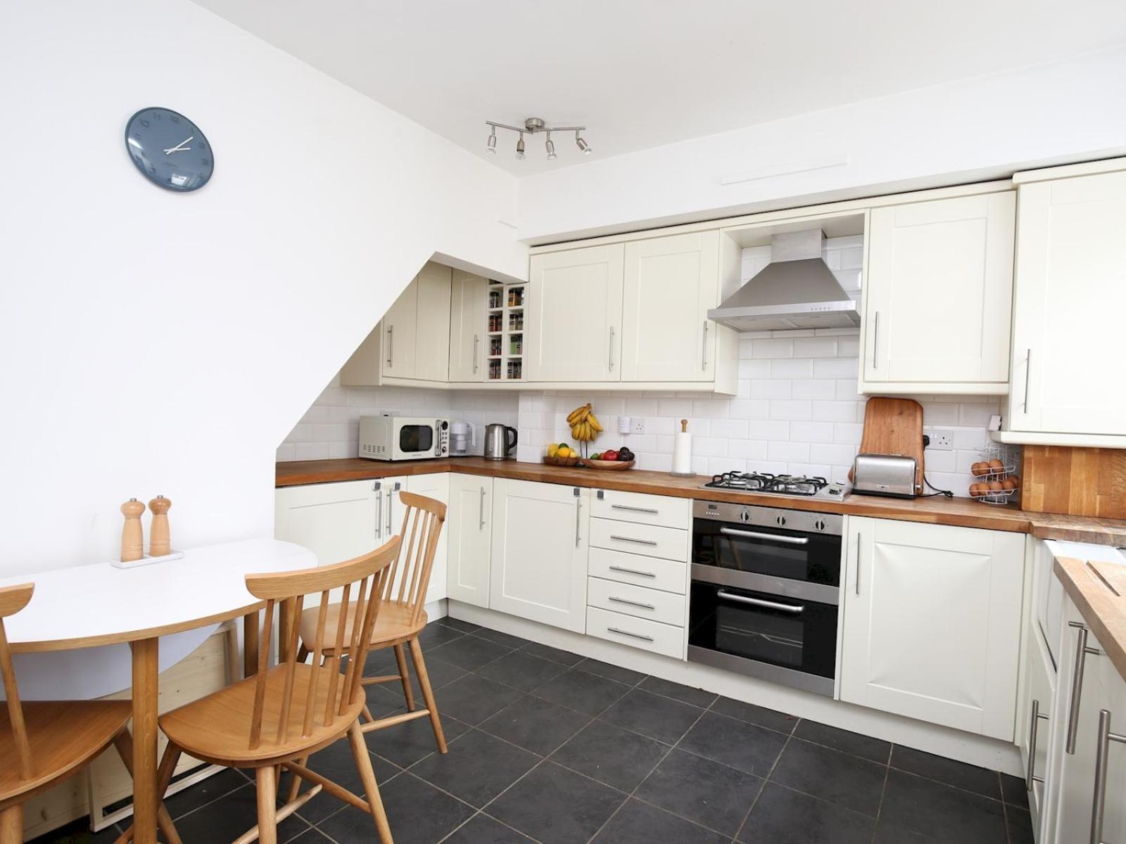Villa Sunny Victorian 2Br Townhouse Oxford Pass The Keys Esterno foto