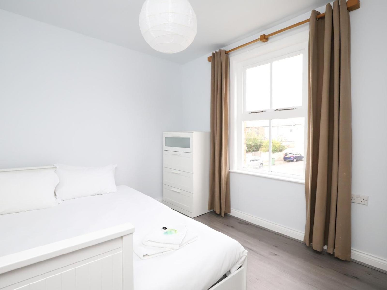 Villa Sunny Victorian 2Br Townhouse Oxford Pass The Keys Esterno foto